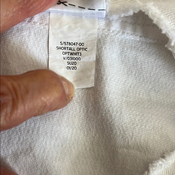 GAP Women's Oversize White Denim Overalls Raw Hem, Size L - Picture 10 of 11